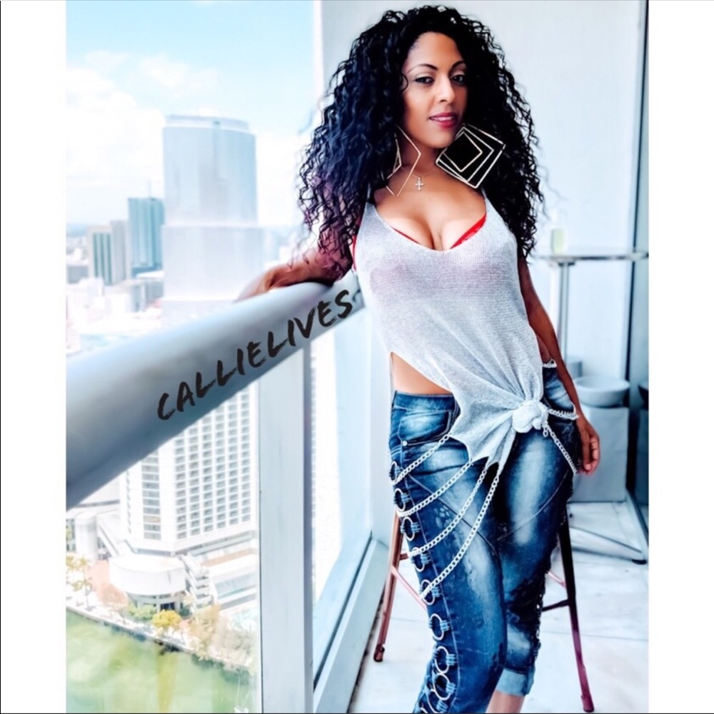 Callie Capri: Skinny Jeans Spray painted Cheetah - Picture 3 of 8